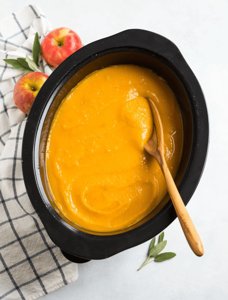 Crockpot Butternut Squash Soup | Fall Crockpot Recipes