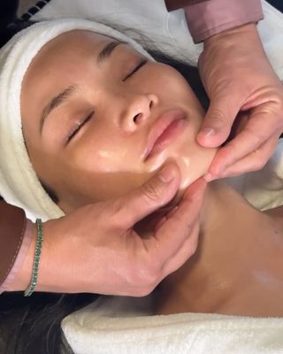 Anna Sawai getting a facial from The Beauty Sandwich